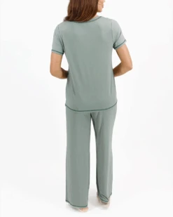 Sage Bambü PJ Set -Active Aura Shop BambuPjSet Sage 2 e9fbe8ab 237e 4de9 88d5 cce057b093c4