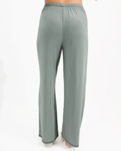 Sage Bambü PJ Set -Active Aura Shop BambuPjSet Sage 4 294ae174 8616 4456 a7f3 f0095d590645