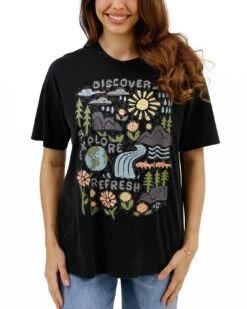 Boyfriend Fit Graphic Tee - Discover, Explore, Refresh -Active Aura Shop BoyfriendFitGraphicTee Discover 1