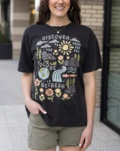 Boyfriend Fit Graphic Tee - Discover, Explore, Refresh -Active Aura Shop BoyfriendFitGraphicTee Discover 7