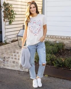 Crew Neck Graphic Tee - True Love 14 Crew Neck Graphic Tee - True Love -Active Aura Shop CrewNeckGraphicTee TrueLove 8