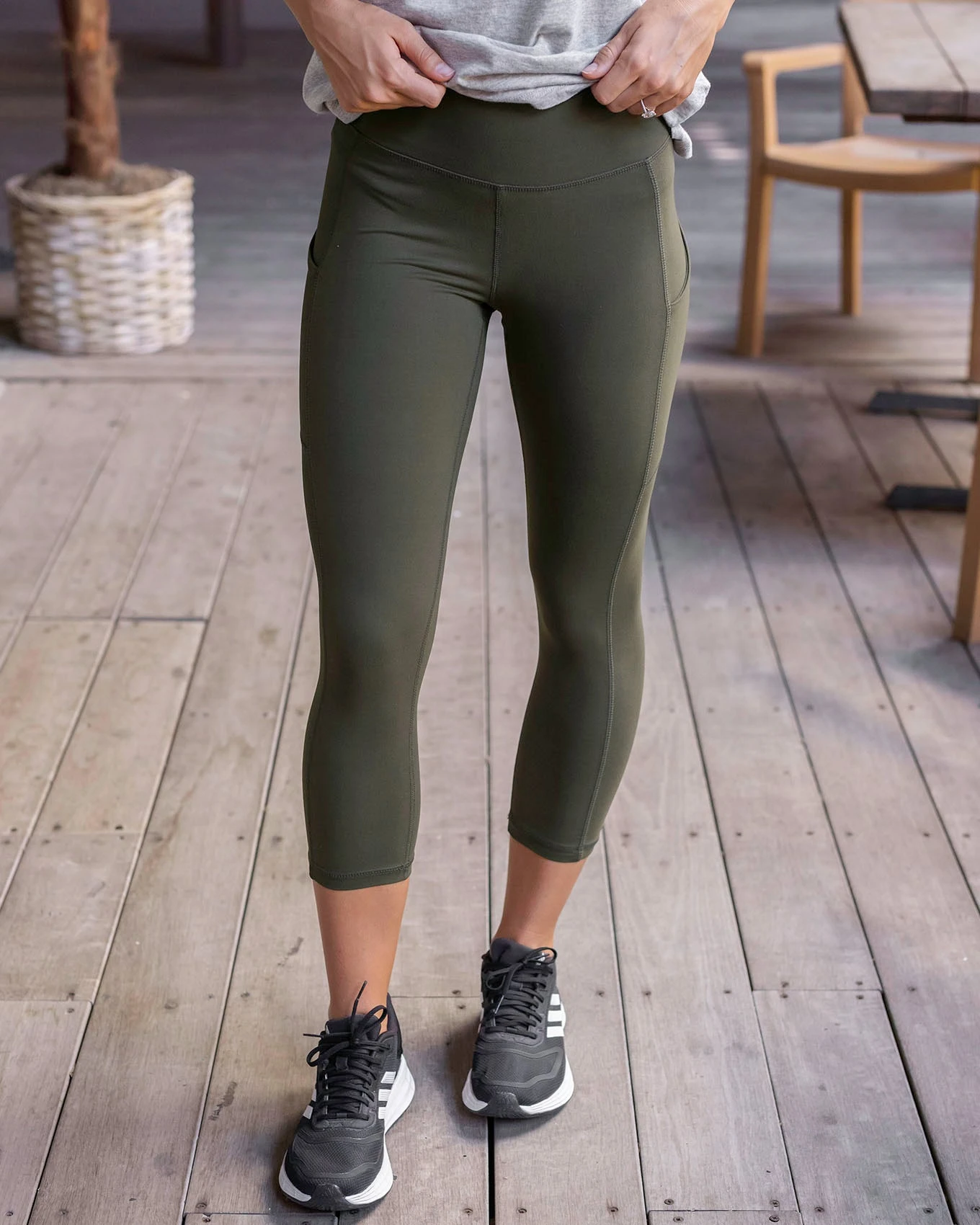 Daily Capri Olive Pocket Leggings - FINAL SALE 3 Daily Capri Olive Pocket Leggings - FINAL SALE