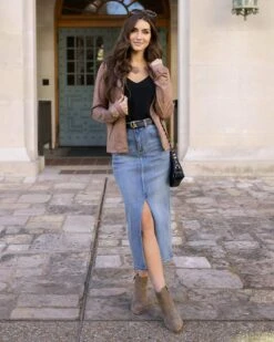 Mid-Wash Denim Midi Skirt - FINAL SALE -Active Aura Shop DenimMidiSkirt MidWash 4