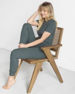 Essential Ribbed Forest Short Sleeve Fitted Tee -Active Aura Shop EssentialRibbed ShortSleeveFittedTee Forest 8 48b791ef 6cb2 4e9f a356 70680ee01c37