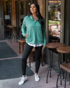 Fleece Lined Black Pocket Leggings -Active Aura Shop FleecePocketLeggings Black 6