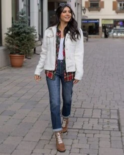 Cream Fleece Jacket - FINAL SALE -Active Aura Shop FleeceShacket Cream 6