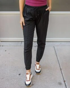 G&L Active - Jogger Pants In Black