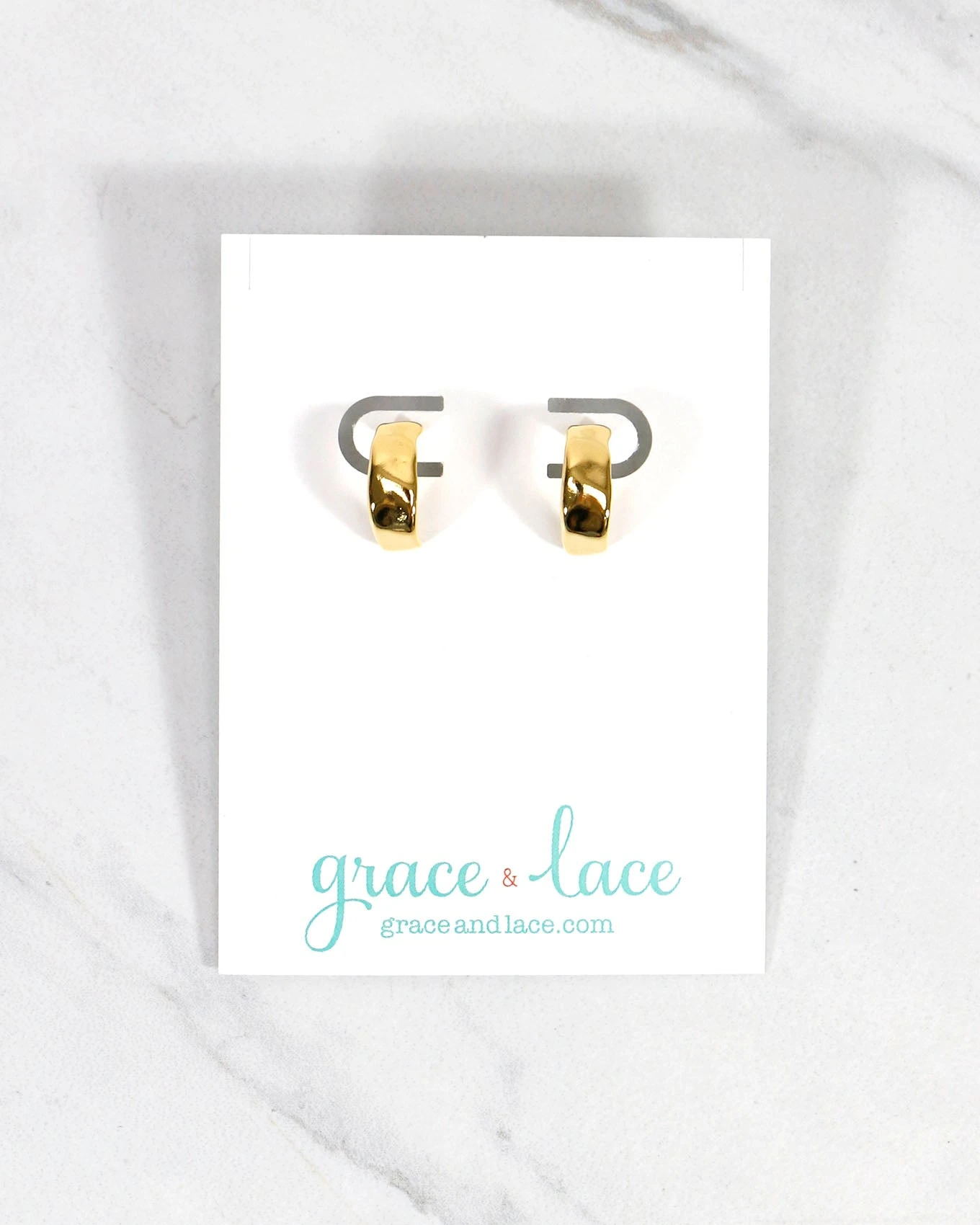 Hammered Wide Hoop Earrings In Gold 6 Hammered Wide Hoop Earrings In Gold - Image 4