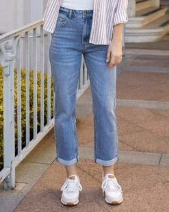 High-Rise Girlfriend Jeans In Non Distressed Mid-Wash - FINAL SALE