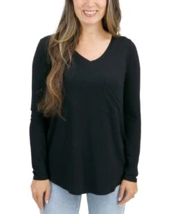 Long Sleeve Perfect Pocket Tee In Black