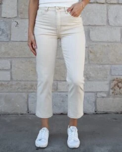 Mel's Fave Non Distressed Cropped Straight Leg Colored Denim In Natural
