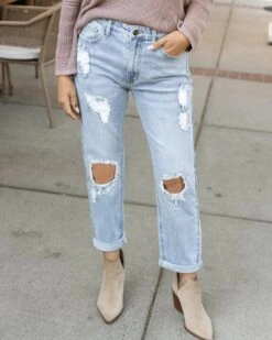 Mid-Rise Distressed Vintage Wash Girlfriend Jeans -Active Aura Shop MidRiseGirlfriendJeans VintageWash Distressed 6