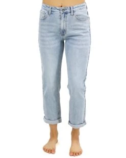 Mid-Rise Non-Distressed Vintage Wash Girlfriend Jeans 17 Mid-Rise Non-Distressed Vintage Wash Girlfriend Jeans -Active Aura Shop MidRiseGirlfriendJeans VintageWash NonDistressed 1