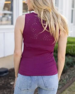 Seamless Cut-Out Layering Tank In Berry -Active Aura Shop SeamlessCutOutLayeringTank Berry 3