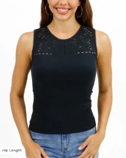 Seamless Cut-Out Layering Tank In Black -Active Aura Shop SeamlessCutOutLayeringTank Hip 3
