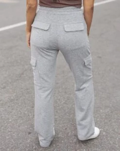 Signature Soft Mid-Heathered Grey Straight Leg Cargo Sweatpants -Active Aura Shop SignatureSoftStraightLegCargoPants 11