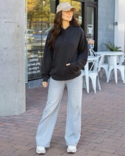 Slouchy Soft Wide Leg Jeans In Non Distressed Light-Wash -Active Aura Shop SlouchyDadJeans NonDistressed 6