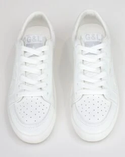 White Star Sneakers - FINAL SALE -Active Aura Shop StarSneakers White 1 2