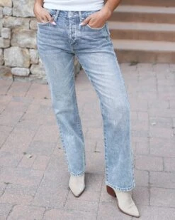 Stretch Mix Non-Distressed Light-Wash 90's Jeans