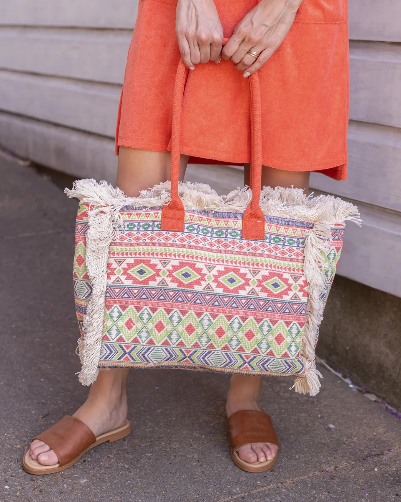 Summer Fringe Tote In Aztec 4 Summer Fringe Tote In Aztec - Image 2