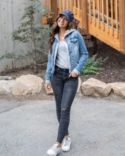 G&L Navy Baseball Cap -Active Aura Shop g l baseball cap navy 4